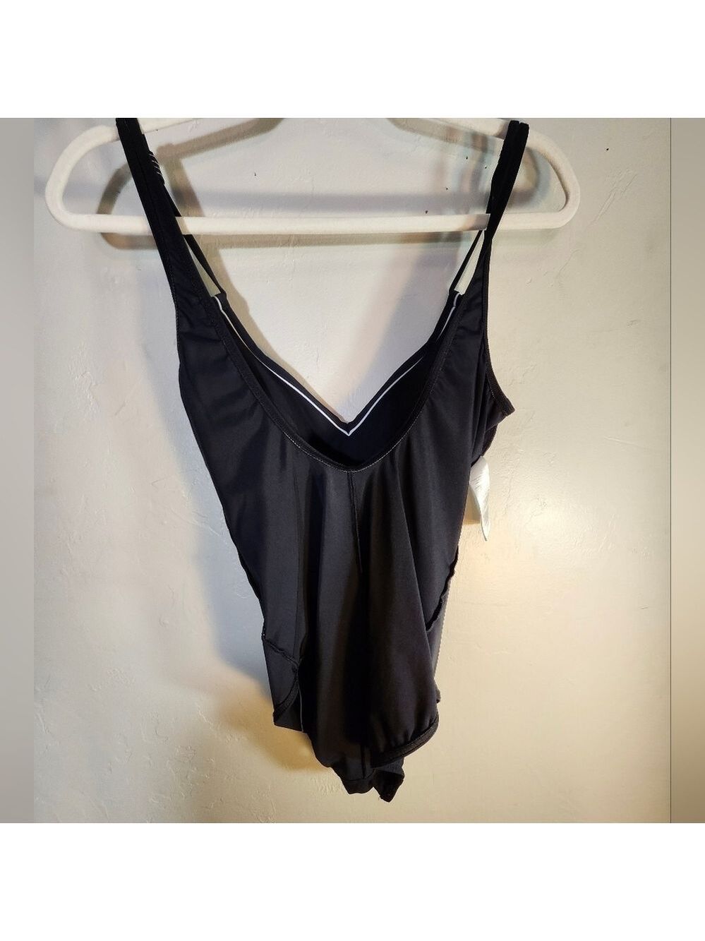 Sun Flair Black One-Piece Swimsuit with White Trim B- Cup Sz 6 - Picture 7 of 7